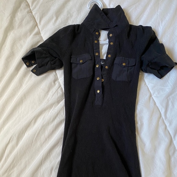 Button dress - Picture 1 of 1